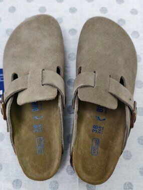 Women's Taupe Suede Birkenstock Boston Shoes - Narrow Fit